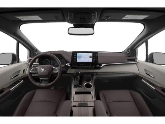 2022 Toyota Sienna Platinum