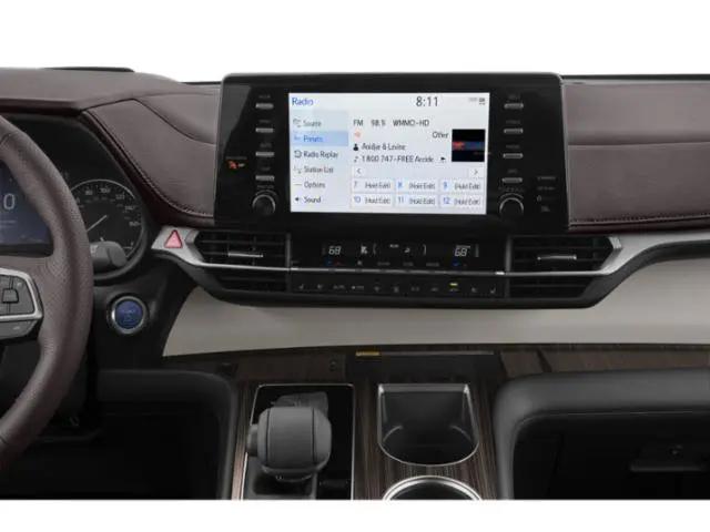 2022 Toyota Sienna Platinum
