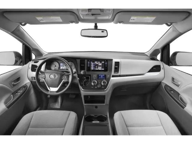 2015 Toyota Sienna LE 7 Passenger