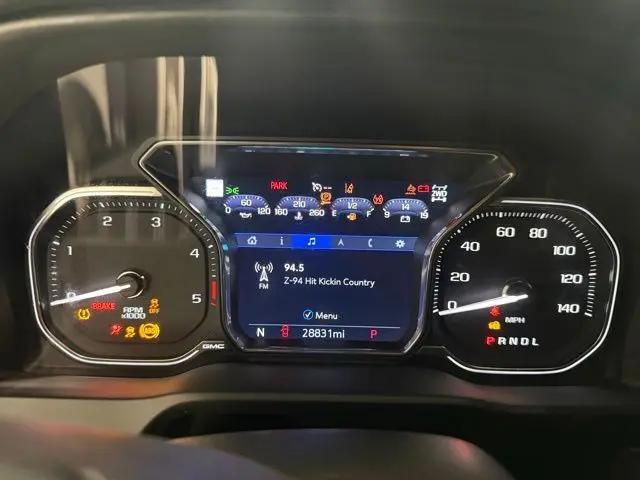 2022 GMC Sierra 2500HD 4WD Crew Cab Standard Bed AT4