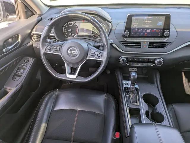 2022 Nissan Altima SR FWD