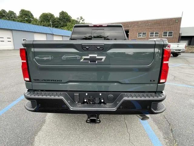 2026 Chevrolet Silverado 2500HD Crew Cab, Standard Bed, LT, 4WD