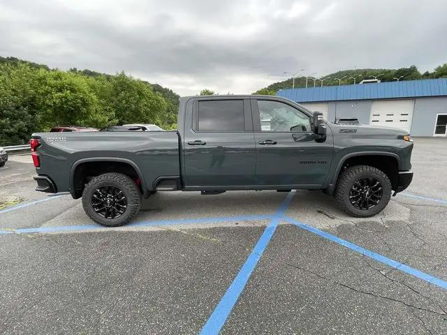 2026 Chevrolet Silverado 2500HD Crew Cab, Standard Bed, LT, 4WD
