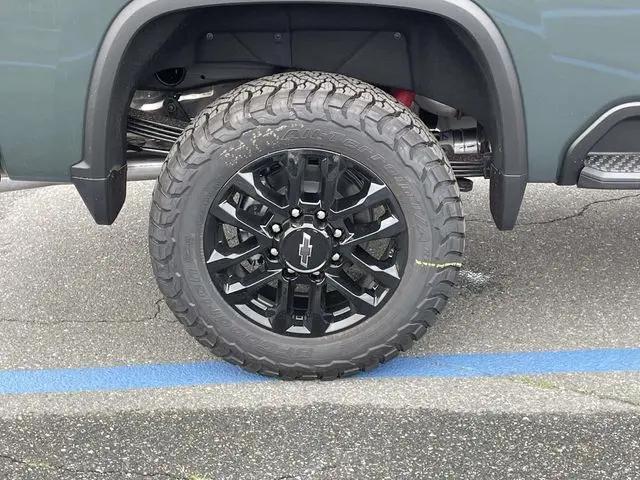2026 Chevrolet Silverado 2500HD Crew Cab, Standard Bed, LT, 4WD