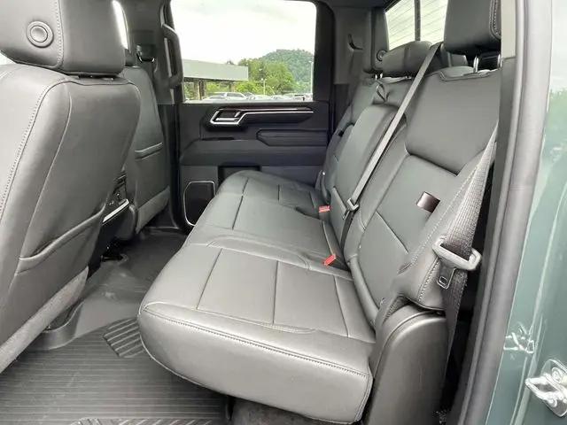 2026 Chevrolet Silverado 2500HD Crew Cab, Standard Bed, LT, 4WD