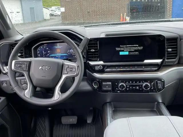 2026 Chevrolet Silverado 2500HD Crew Cab, Standard Bed, LT, 4WD