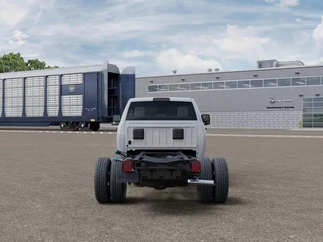 2026 Ram 3500 Tradesman/Big Horn