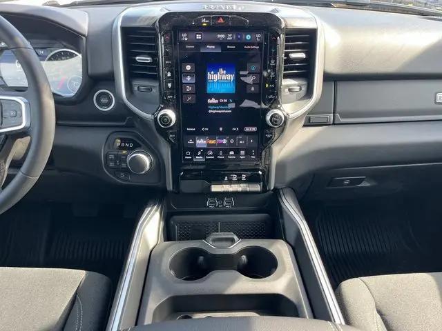 2026 Ram 1500 Big Horn Crew Cab 4x4 57 Box
