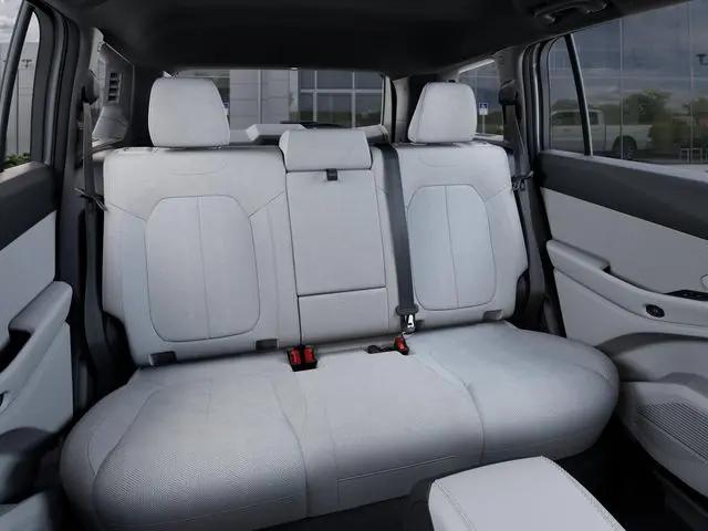 2026 Jeep Cherokee Laredo 4x4
