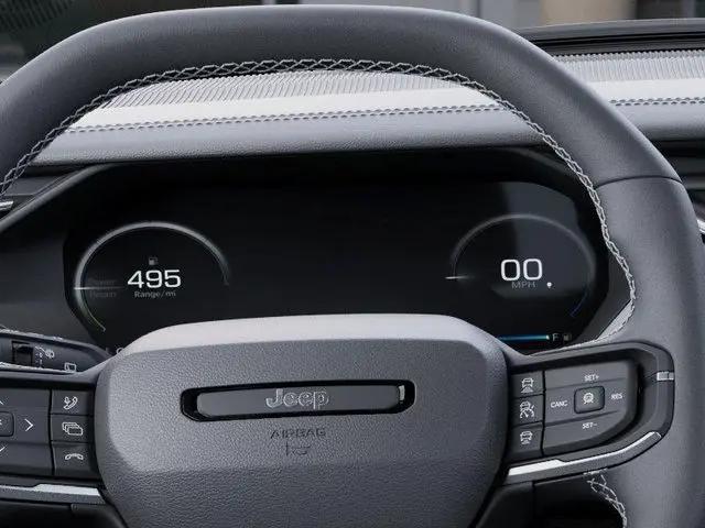 2026 Jeep Cherokee Laredo 4x4