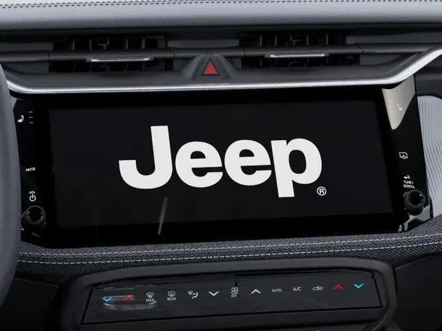 2026 Jeep Cherokee Laredo 4x4