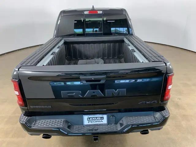 2025 Ram 1500 Big Horn Crew Cab 4x4 5'7" Box