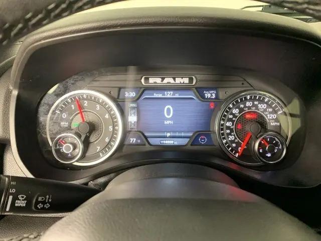 2025 Ram 1500 Big Horn Crew Cab 4x4 5'7" Box