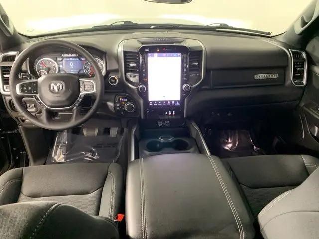 2025 Ram 1500 Big Horn Crew Cab 4x4 5'7" Box