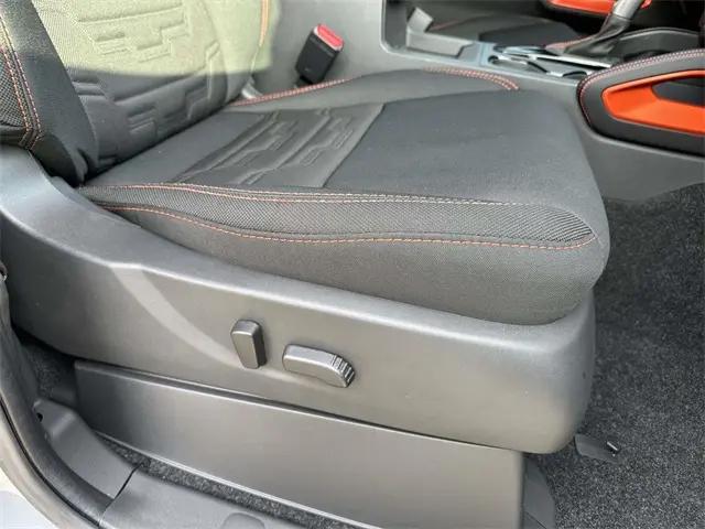2025 Nissan Frontier Crew Cab PRO-4X 4x4