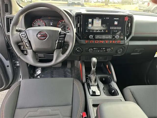 2025 Nissan Frontier Crew Cab PRO-4X 4x4