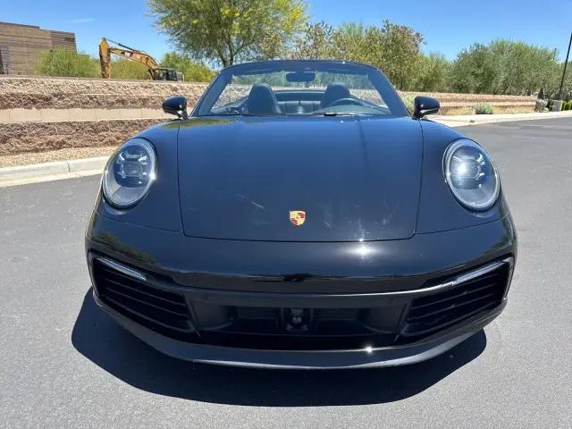 2020 Porsche 911 Carrera 4S Cabriolet