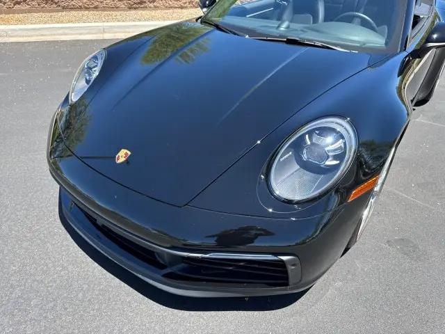 2020 Porsche 911 Carrera 4S Cabriolet