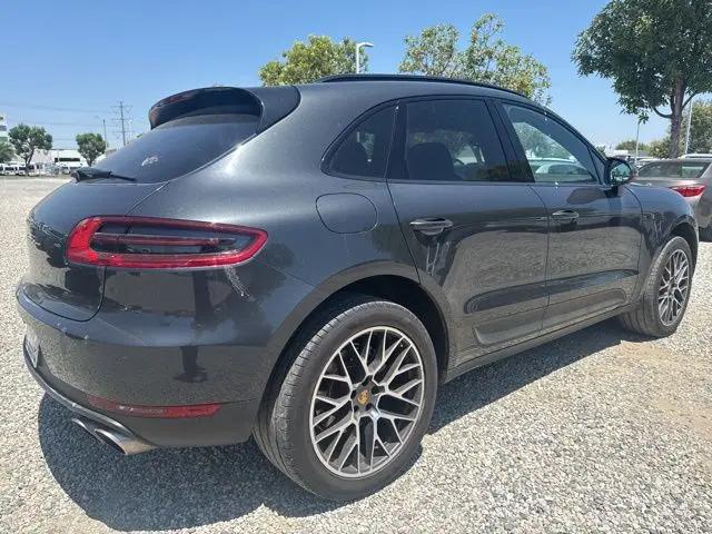 2018 Porsche Macan S