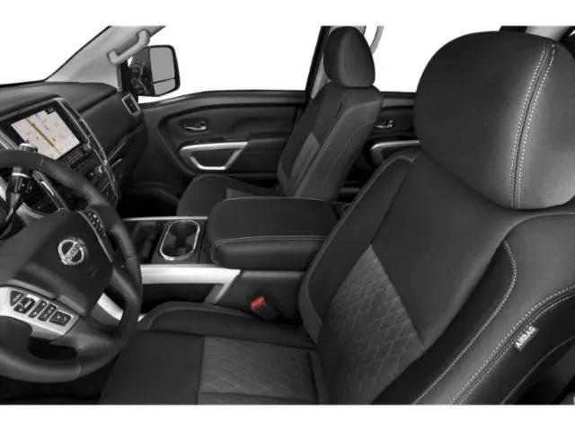 2022 Nissan Titan Crew Cab SV 4x4