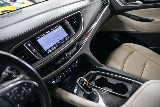 2021 Buick Enclave AWD Essence