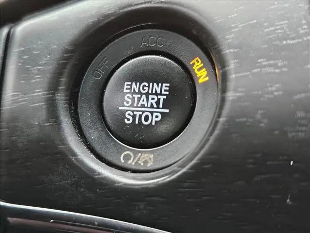 2017 Jeep Grand Cherokee Limited 4x2