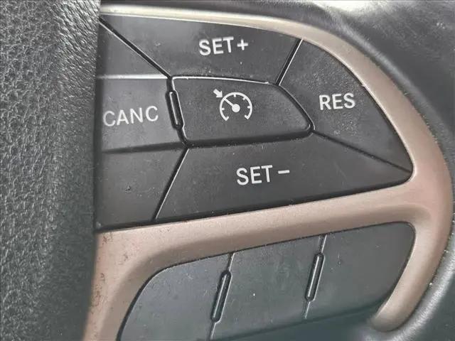 2017 Jeep Grand Cherokee Limited 4x2