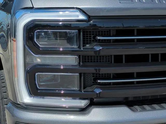 2026 Ford F-350 Platinum