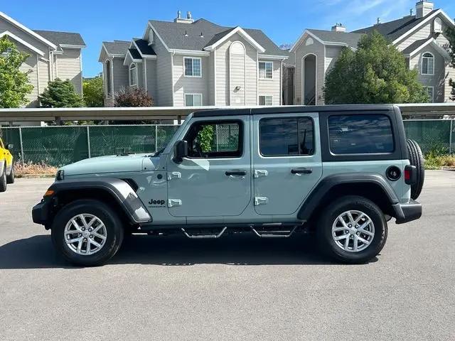 2023 Jeep Wrangler 4-Door Sport 4x4