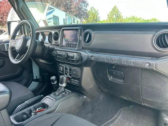 2023 Jeep Wrangler 4-Door Sport 4x4