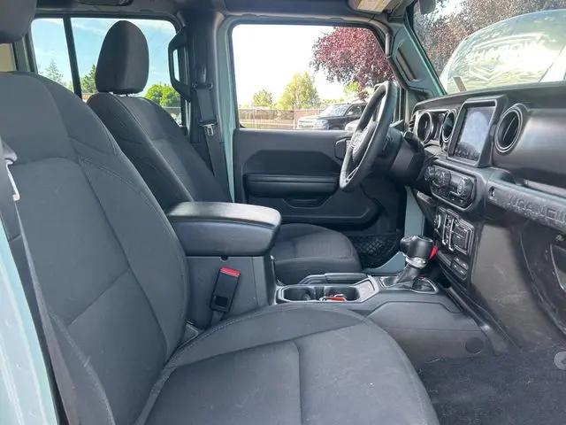 2023 Jeep Wrangler 4-Door Sport 4x4