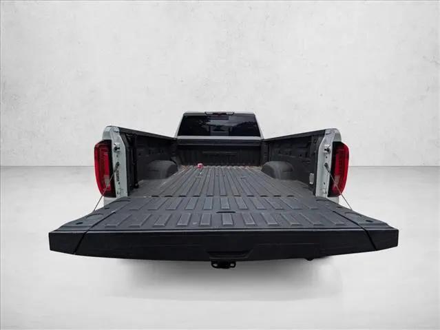 2022 GMC Sierra 2500HD 4WD Crew Cab Standard Bed Denali