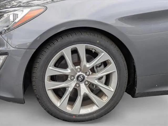 2016 Hyundai Genesis Coupe 3.8 Base