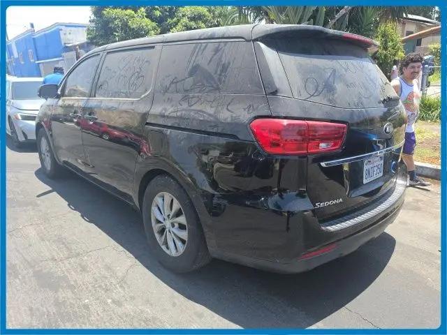 2019 Kia Sedona LX
