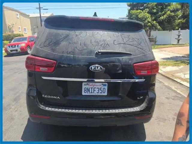 2019 Kia Sedona LX