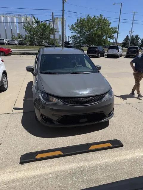 2020 Chrysler Pacifica Touring for sale in Lafayette, IN