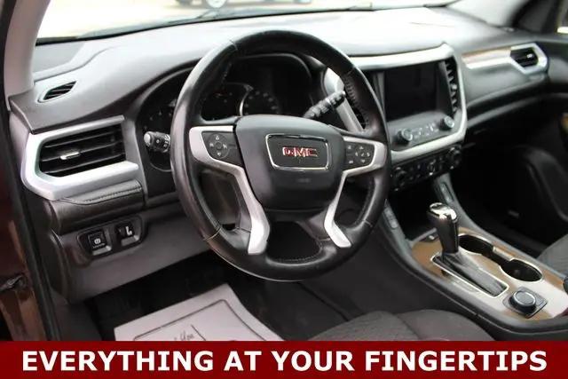 2017 GMC Acadia SLE-2
