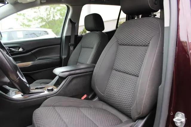 2017 GMC Acadia SLE-2