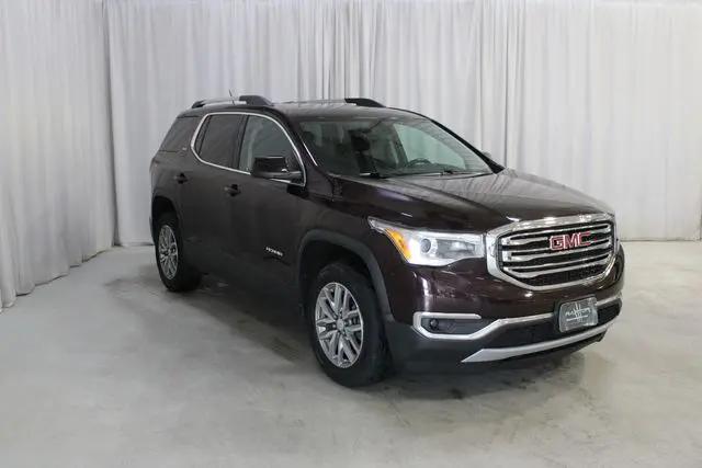 2017 GMC Acadia SLE-2