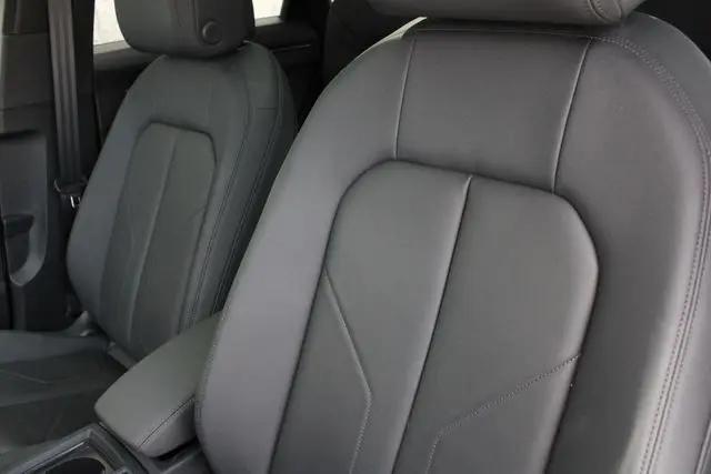 2024 Audi Q3 Premium 45 TFSI S line quattro Tiptronic