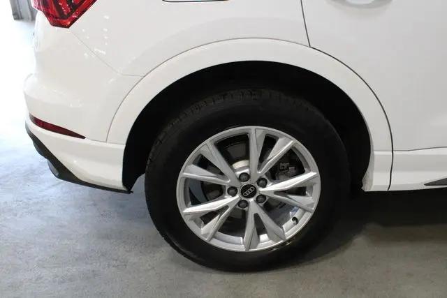2024 Audi Q3 Premium 45 TFSI S line quattro Tiptronic