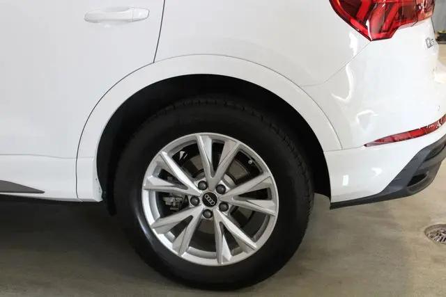 2024 Audi Q3 Premium 45 TFSI S line quattro Tiptronic