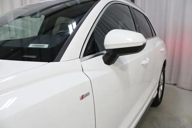 2024 Audi Q3 Premium 45 TFSI S line quattro Tiptronic