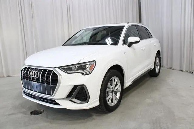 2024 Audi Q3 Premium 45 TFSI S line quattro Tiptronic