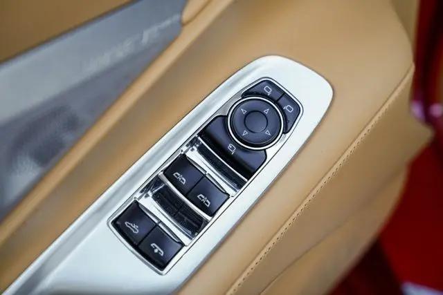 2024 Chevrolet Corvette Stingray RWD Convertible 3LT