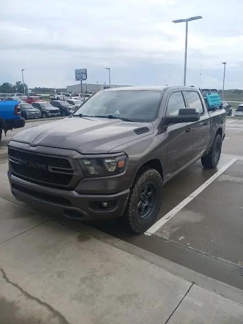 2023 Ram 1500 Tradesman Crew Cab 4x4 5'7" Box for sale in Glenpool, OK