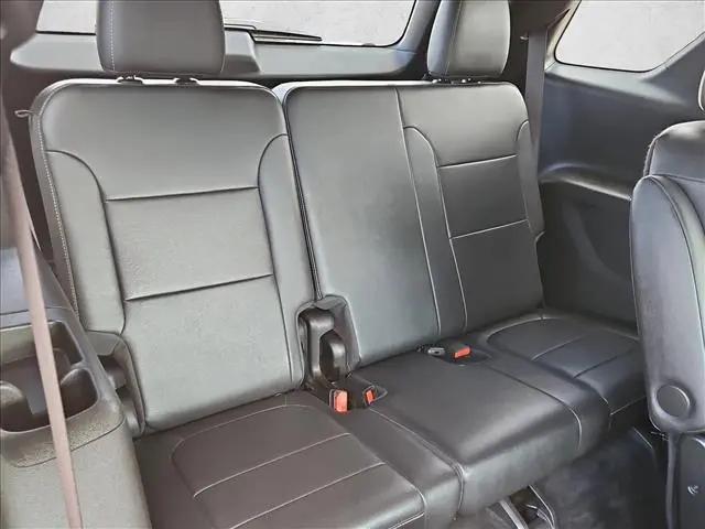 2022 Chevrolet Traverse AWD Premier
