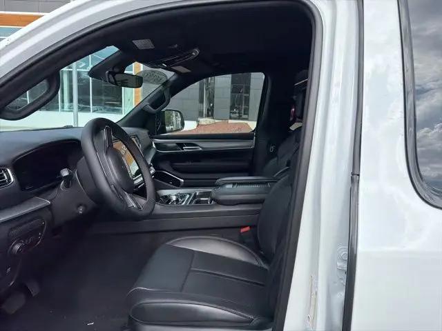 2024 Jeep Wagoneer Series II Carbide 4x4