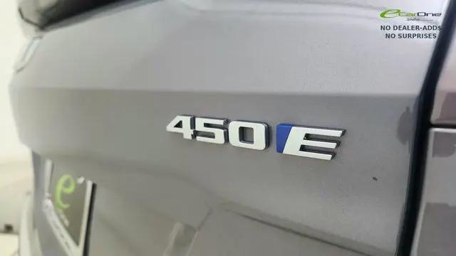 2024 Cadillac iQ Luxury w/1SE