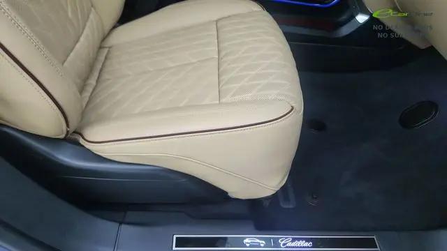 2024 Cadillac iQ Luxury w/1SE